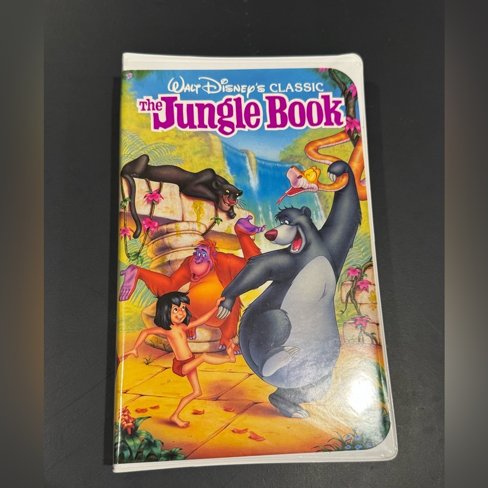 Walt Disney's The Jungle Book VHS - Black Diamond edition